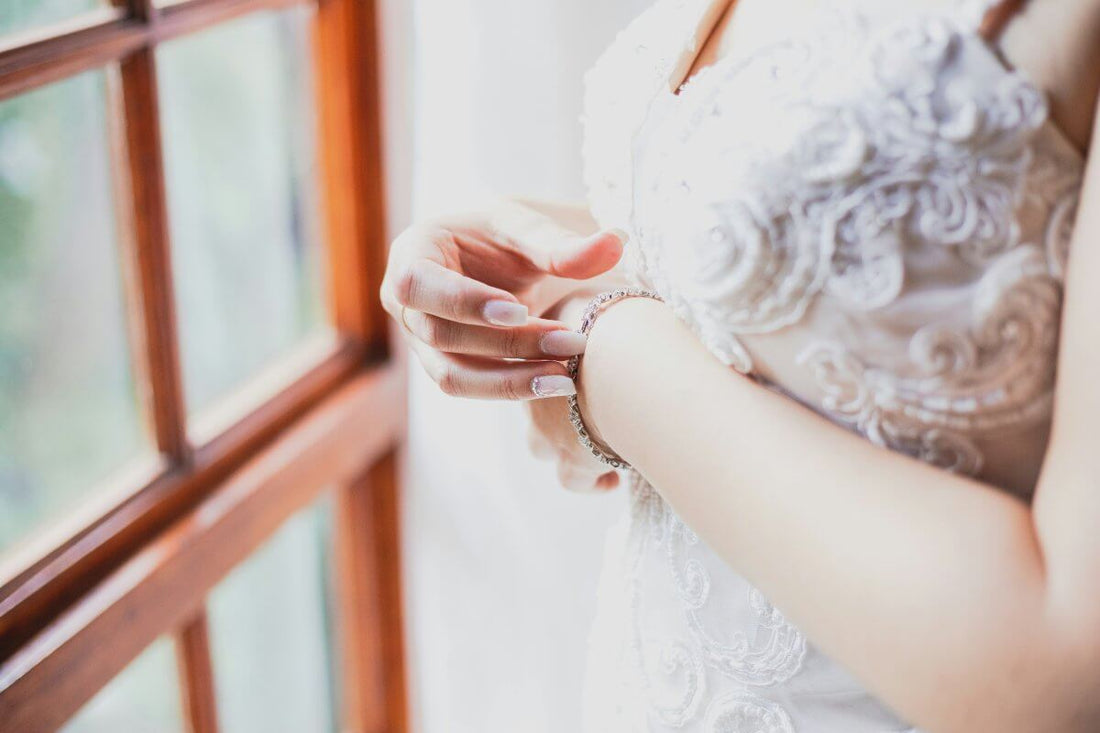 How to Choose Wedding Jewellery on a Budget