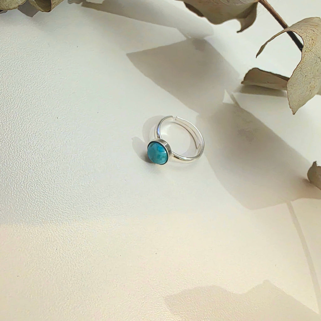 Mini Turquoise Cabochon Ring