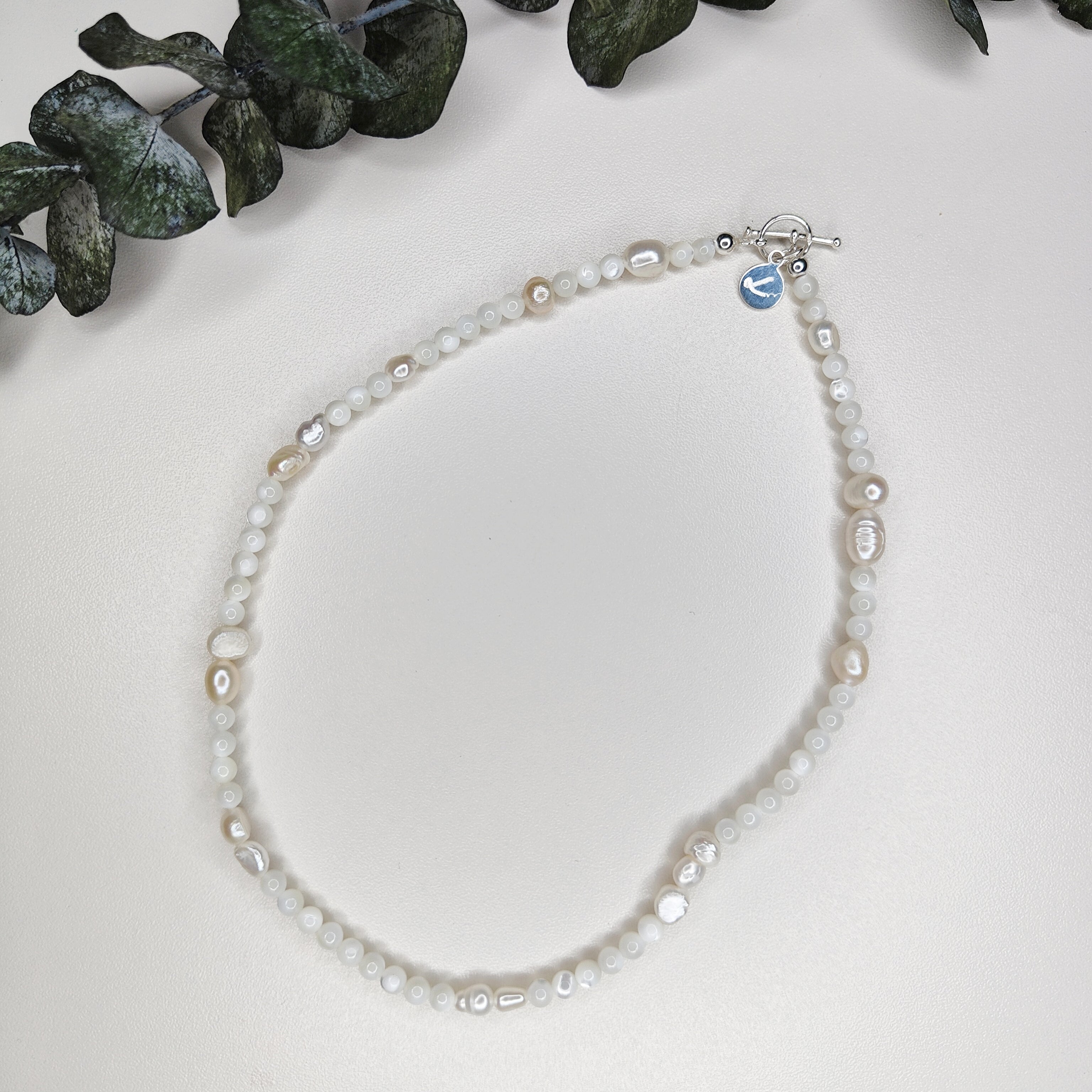 Freshwater Pearl Collarbone Necklace