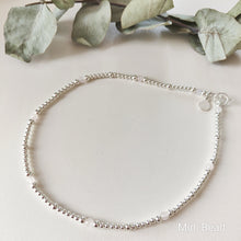Load image into Gallery viewer, Rose Quartz Collarbone Necklace
