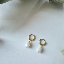 Load image into Gallery viewer, Freshwater Pearl Gold Plated Huggies
