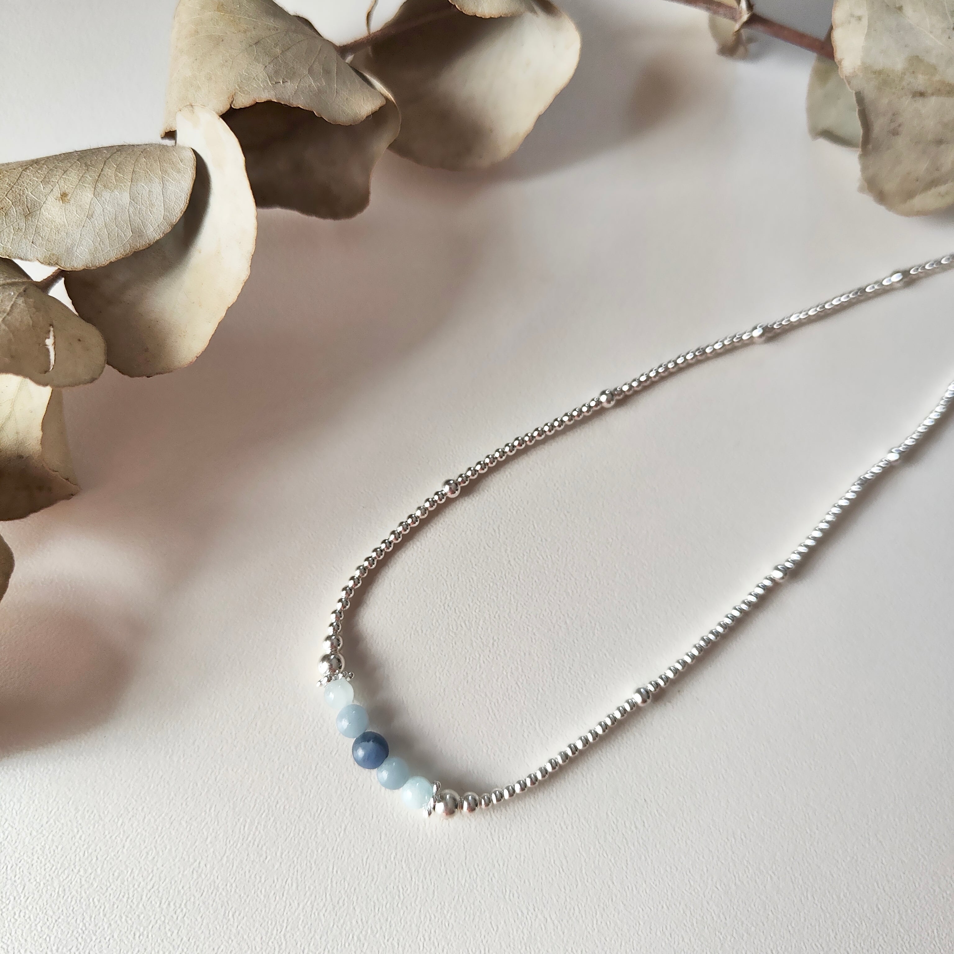 Ombré Blue Collarbone Necklace