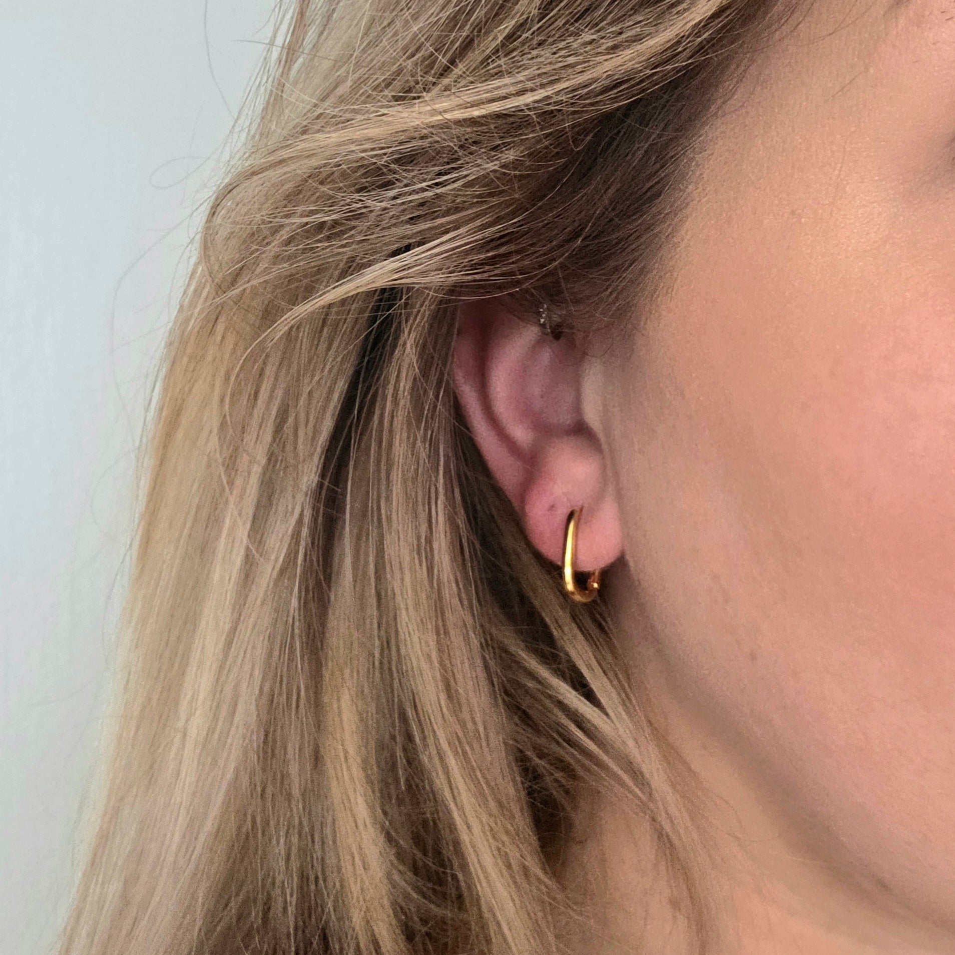 Squoval Huggie Earrings